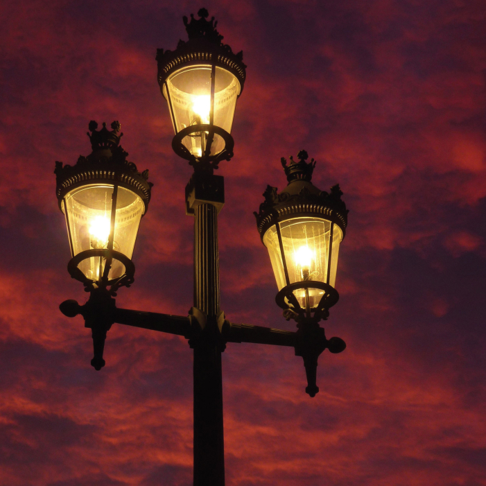 lamppost.jpg